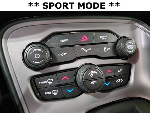 Used 2023 Dodge Challenger R/T w/ Blacktop Package image 13