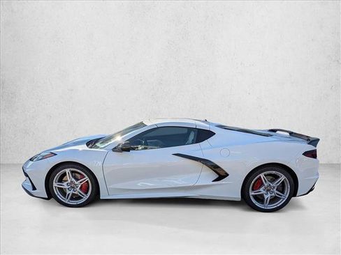 Used 2024 Chevrolet Corvette Stingray Preferred Cpe w/ Z51 Performance Package image 9