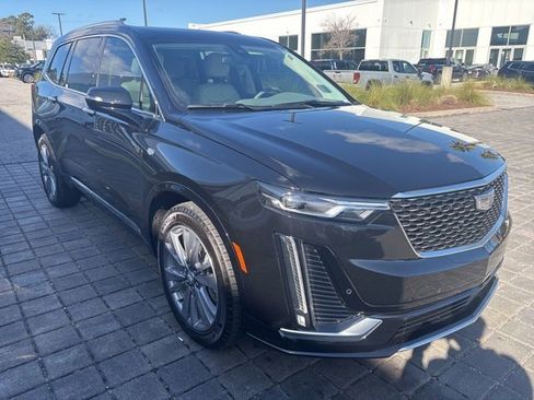 Certified 2024 Cadillac XT6 Premium Luxury w/ LPO, Floor Liner Package FWD image 9