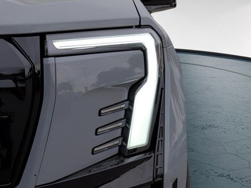 New 2026 GMC Sierra EV Elevation image 3