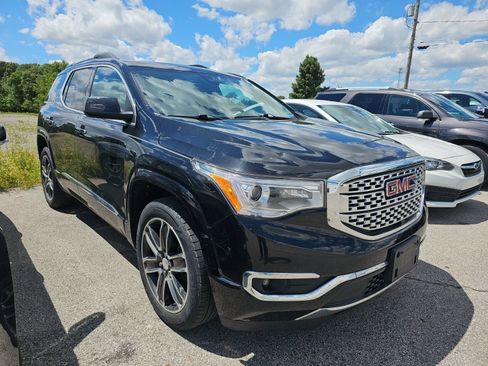 Used 2018 GMC Acadia Denali w/ Technology Package AWD/4WD image 2