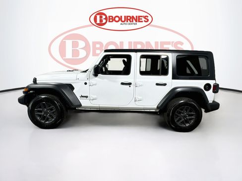 Used 2025 Jeep Wrangler Unlimited Sport AWD/4WD image 6