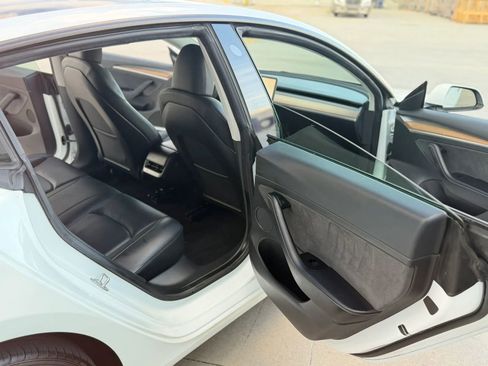 Used 2023 Tesla Model 3 Standard Range RWD image 21