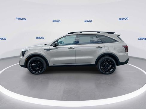 Used 2025 Kia Sorento SX AWD/4WD image 5