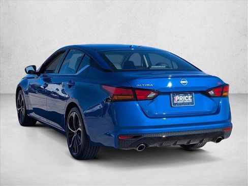 Used 2025 Nissan Altima 2.5 SR image 8