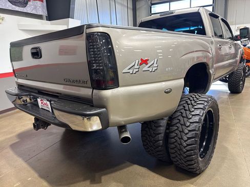 Used 2002 Chevrolet Silverado 3500 LT w/ Off-Road Skid Plate Pkg image 41