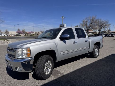 Used 2013 Chevrolet Silverado 1500 LT AWD/4WD image 3