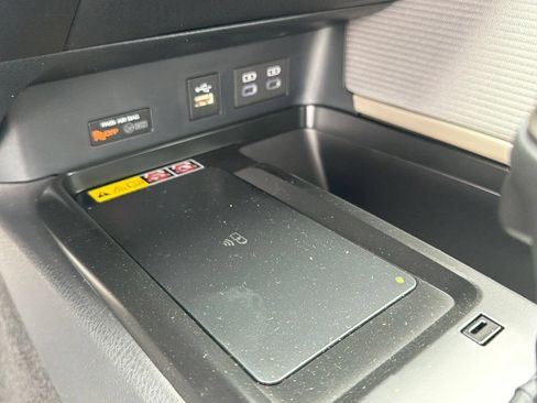 New 2026 Toyota Camry SE FWD image 27