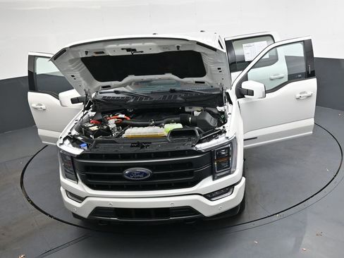Used 2023 Ford F150 Lariat w/ Equipment Group 502A High image 44