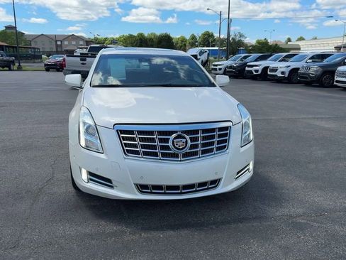 Used 2015 Cadillac XTS Luxury w/ Driver Awareness Package FWD image 9