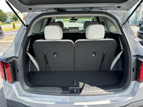 New 2026 Kia Sorento S AWD/4WD image 10