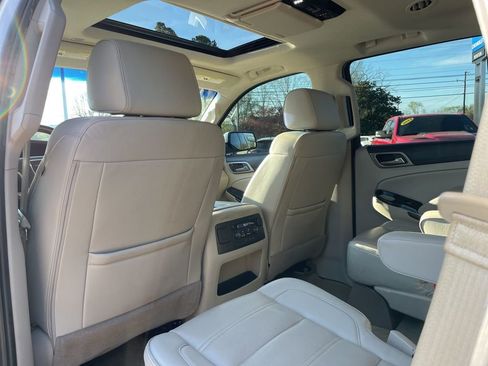 Used 2018 GMC Yukon Denali w/ Denali Ultimate Package image 46