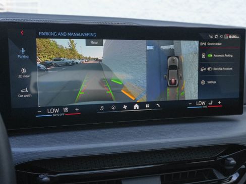 Certified 2025 BMW M440i RWD image 23