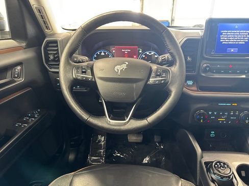 Used 2022 Ford Bronco Sport Outer Banks w/ Tech Package AWD/4WD image 15