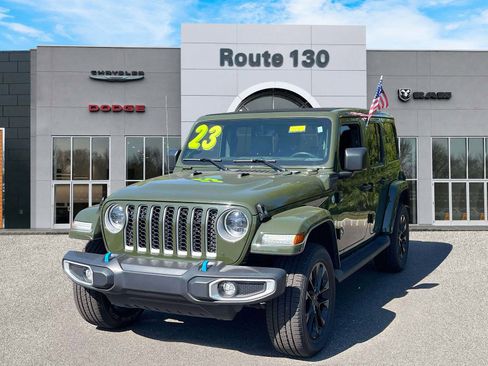 Used 2023 Jeep Wrangler Unlimited Sahara w/ Cold Weather Group AWD/4WD image 2