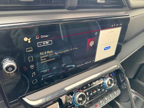 Used 2024 GMC Sierra 1500 AT4X image 30