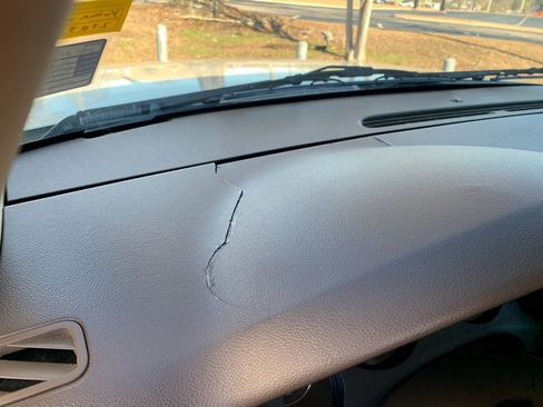 Used 2012 GMC Yukon SLT w/ SLT-2 Equipment Package image 26