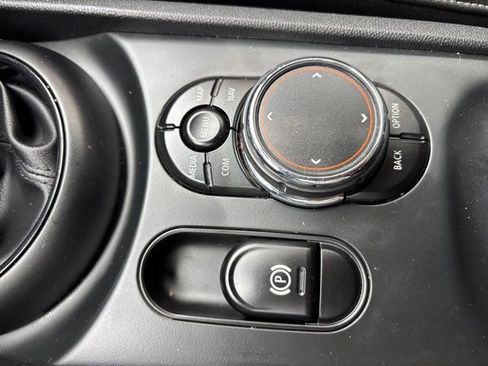 Used 2018 MINI Cooper Clubman S FWD image 44