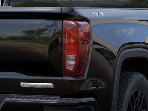 New 2026 GMC Sierra 1500 Elevation AWD/4WD image 32