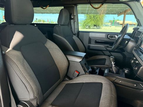 Used 2022 Ford Bronco 2-Door AWD/4WD image 14