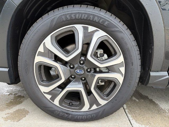 Used 2023 Subaru Ascent Limited AWD/4WD image 12