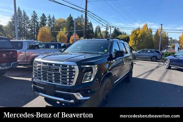 Used 2025 GMC Yukon XL Denali w/ Sun & Power Step Package AWD/4WD image 1