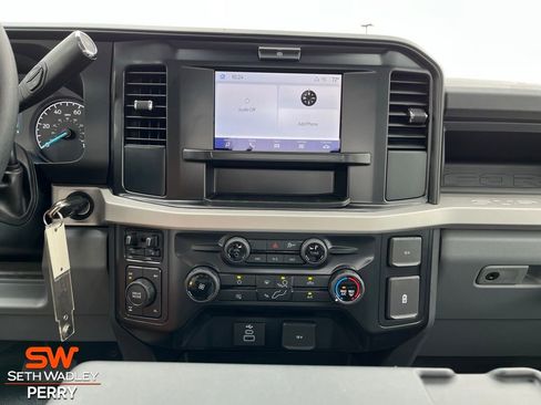 New 2026 Ford F250 XL w/ XL Chrome Package image 13