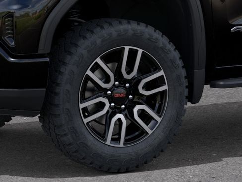 New 2026 GMC Sierra 1500 AT4 w/ AT4 Premium Package AWD/4WD image 9