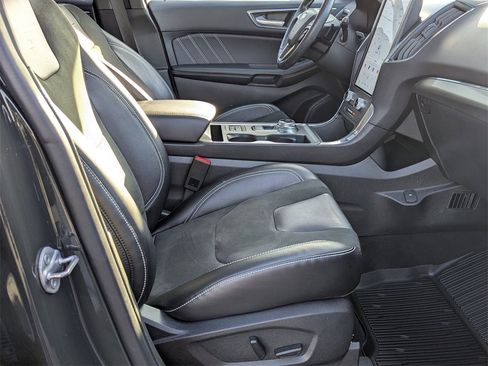 Used 2022 Ford Edge ST w/ Equipment Group 401A image 30