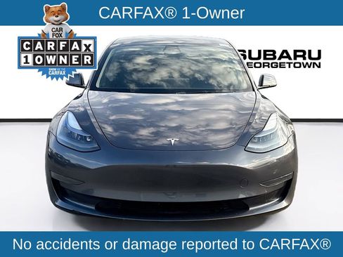 Used 2023 Tesla Model 3 Standard Range image 2