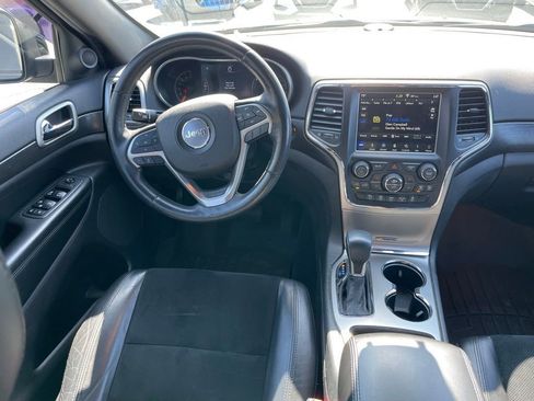 Used 2018 Jeep Grand Cherokee Altitude image 8