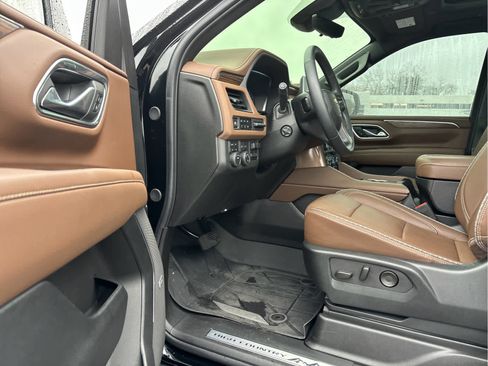 Certified 2024 Chevrolet Tahoe High Country w/ Max Trailering Package image 8