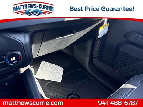 New 2025 Ford Bronco Badlands image 23