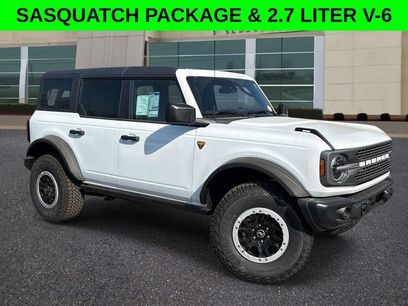 New 2026 Ford Bronco Badlands w/ Sasquatch Package