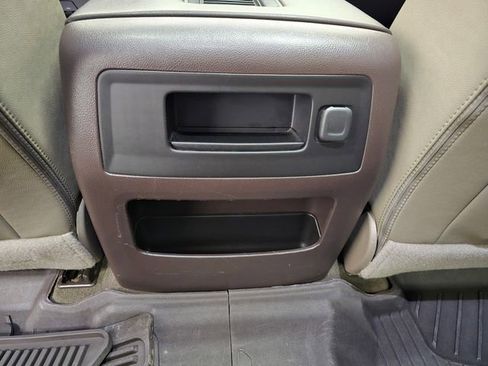 Used 2018 Chevrolet Silverado 1500 LTZ w/ High Desert Package AWD/4WD image 32