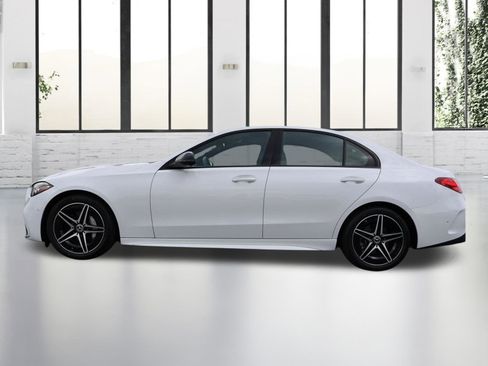Used 2023 Mercedes-Benz C 300 Sedan image 2