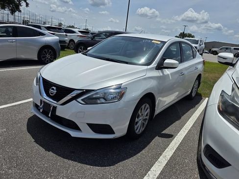 Used 2019 Nissan Sentra SV FWD image 14