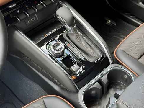 New 2026 GMC Canyon AT4 w/ Technology Plus Package AWD/4WD image 20