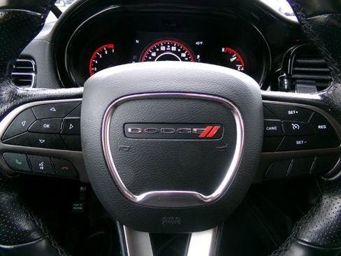 Used 2021 Dodge Durango SXT image 16