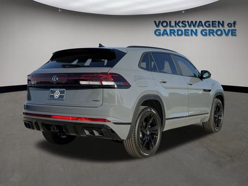 New 2026 Volkswagen Atlas Cross Sport SEL R-Line AWD/4WD image 7
