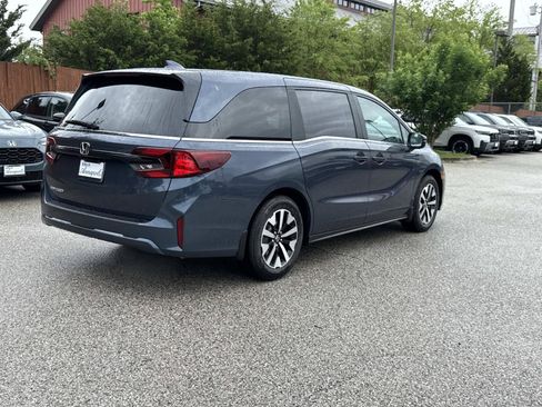 New 2026 Honda Odyssey EX-L image 24