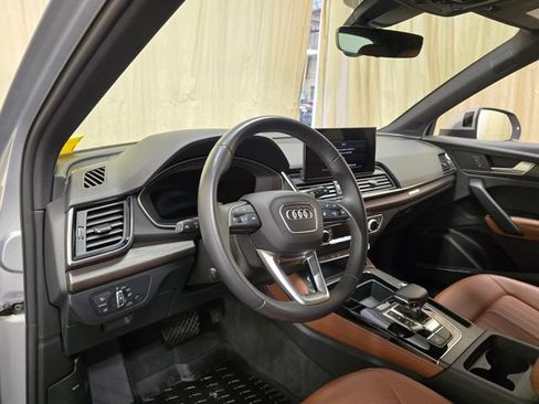 Used 2023 Audi Q5 2.0T Premium Plus AWD/4WD image 17
