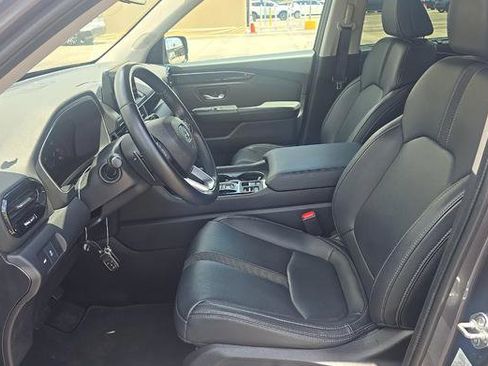 Used 2023 Honda Pilot EX-L image 4