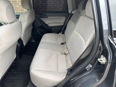 Used 2017 Subaru Forester 2.5i Premium w/ All-Weather Package image 6