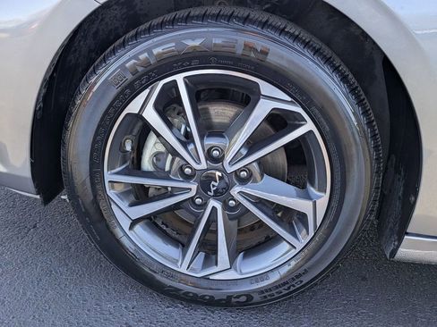 Used 2024 Kia Forte LXS image 27