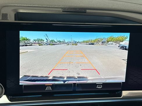 Used 2024 GMC Sierra 2500 SLE w/ SLE Convenience Package AWD/4WD image 18