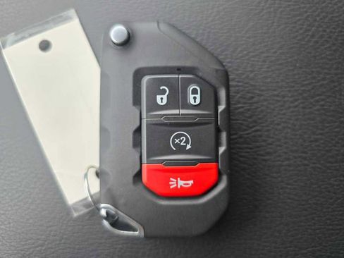 Used 2024 Jeep Wrangler Unlimited Rubicon 392 image 21