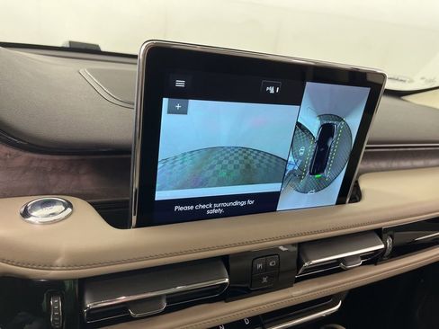 Used 2021 Lincoln Aviator Grand Touring w/ Elements Package Plus image 34