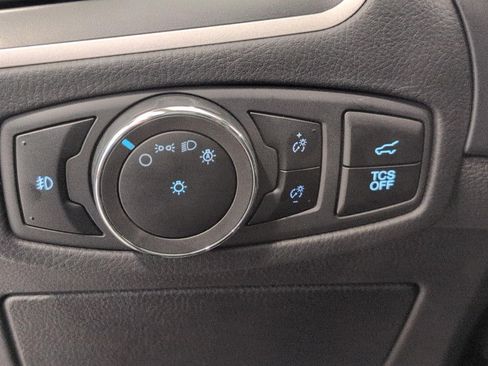 Used 2024 Ford Edge SEL w/ Convenience Package AWD/4WD image 11