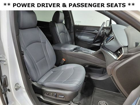 Used 2024 Buick Enclave Premium image 24